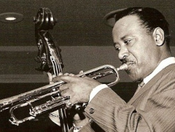 �n���[�E�X�B�[�c�E�G�f�B�\��