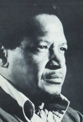 �C���m�C�E�W���P�[