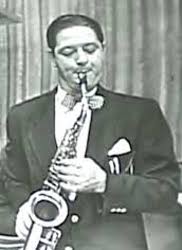 �}�X�L�[�E���b�t�H