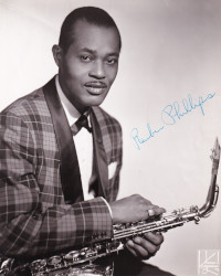 �����[�x���E�t�B���b�v�X