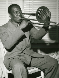 ���C�E�p�[�}�[