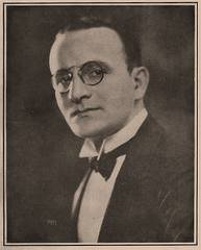 �T���E���[�j��