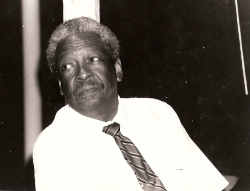 �T�~�[�E�x���X�L��