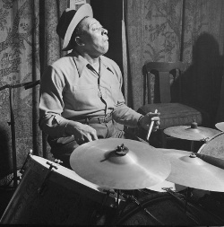 �V�h�j�[�E�J�g���b�g